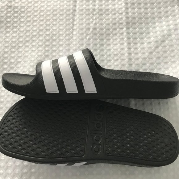 Adilette Boost Slides - Picture 5 of 5